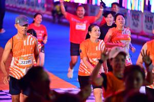 BIB: 22399, 123
                            <button type="button" onclick="openModal(23166035)" class="btn btn-primary btn-sm float-right btn-popup" data-toggle="modal" data-target=".modal-high-quality">
                        <i class="fas fa-shopping-cart"></i> Add to Cart
                    </button>
                                            <button type="button" onclick="isThisMe(23166035, true)" class="btn btn-success btn-sm float-right btn-popup btn-isme hidden" data-toggle="tooltip" data-placement="bottom" title="นี่คือรูปของคุณใช่ไหม คลิกที่นี่เพื่อเอาเข้าอัลบั้ม">
                        <i class="fas fa-plus"></i> Add to album
                    </button>
                    <button type="button" onclick="isThisMe(23166035, false)" class="btn btn-warning btn-sm float-right btn-popup btn-isnotme hidden">
                        <i class="fas fa-ban"></i> Remove from album
                    </button>